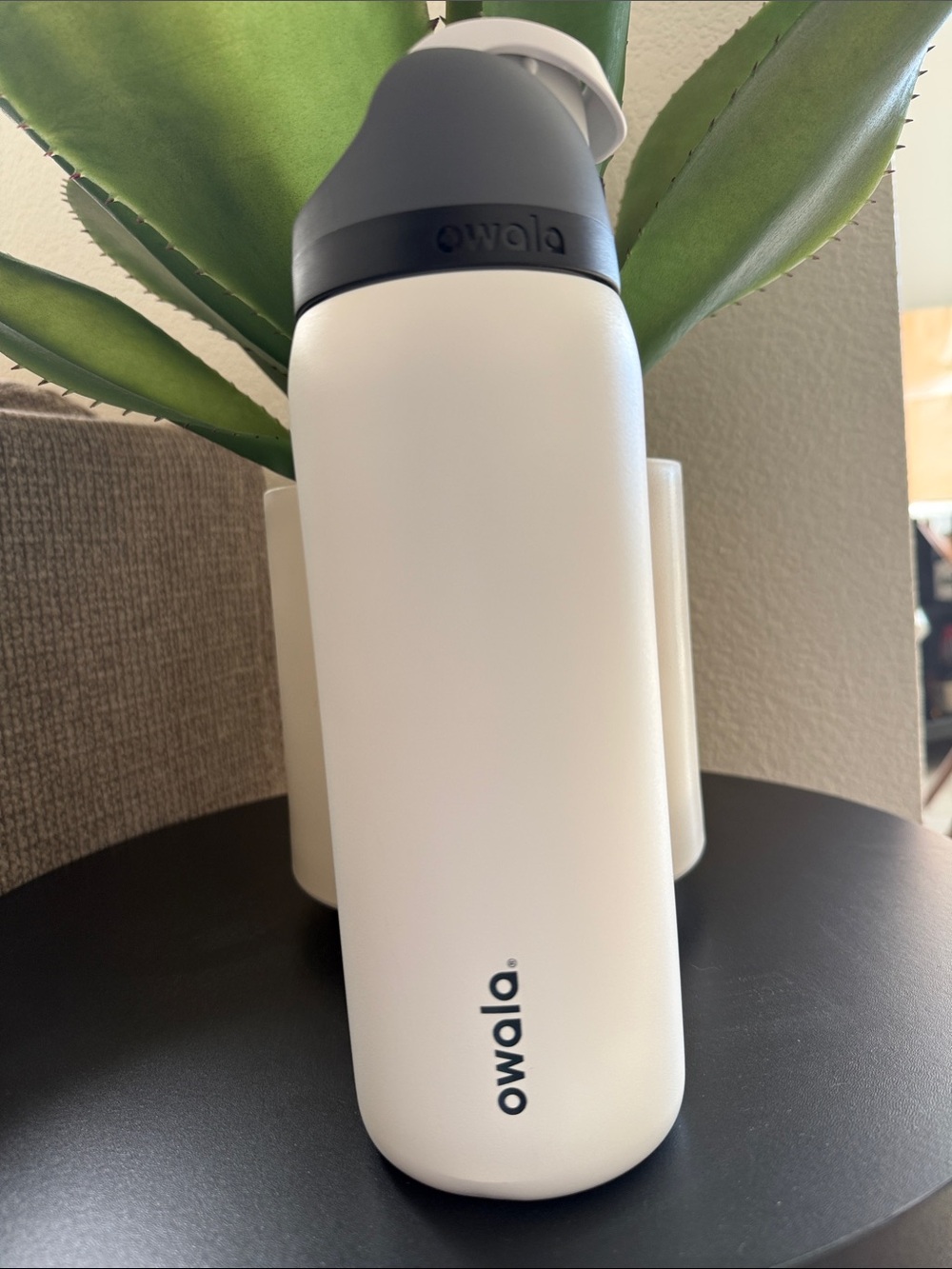 Owala White & Gray Stainless Water Bottle**New (no tags )
